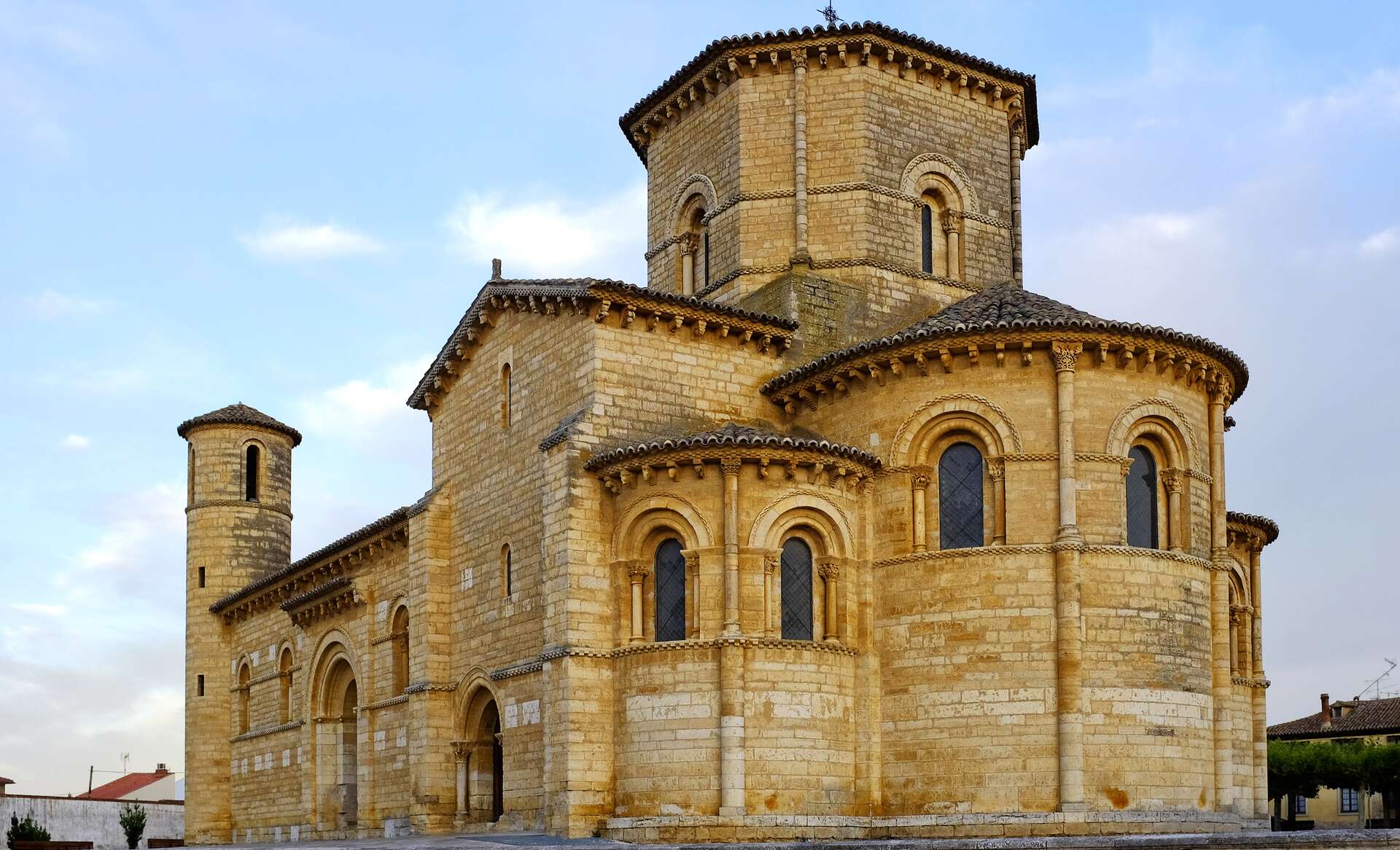 Iglesia de San Martín de Tours de Frómista. | Dreamstime