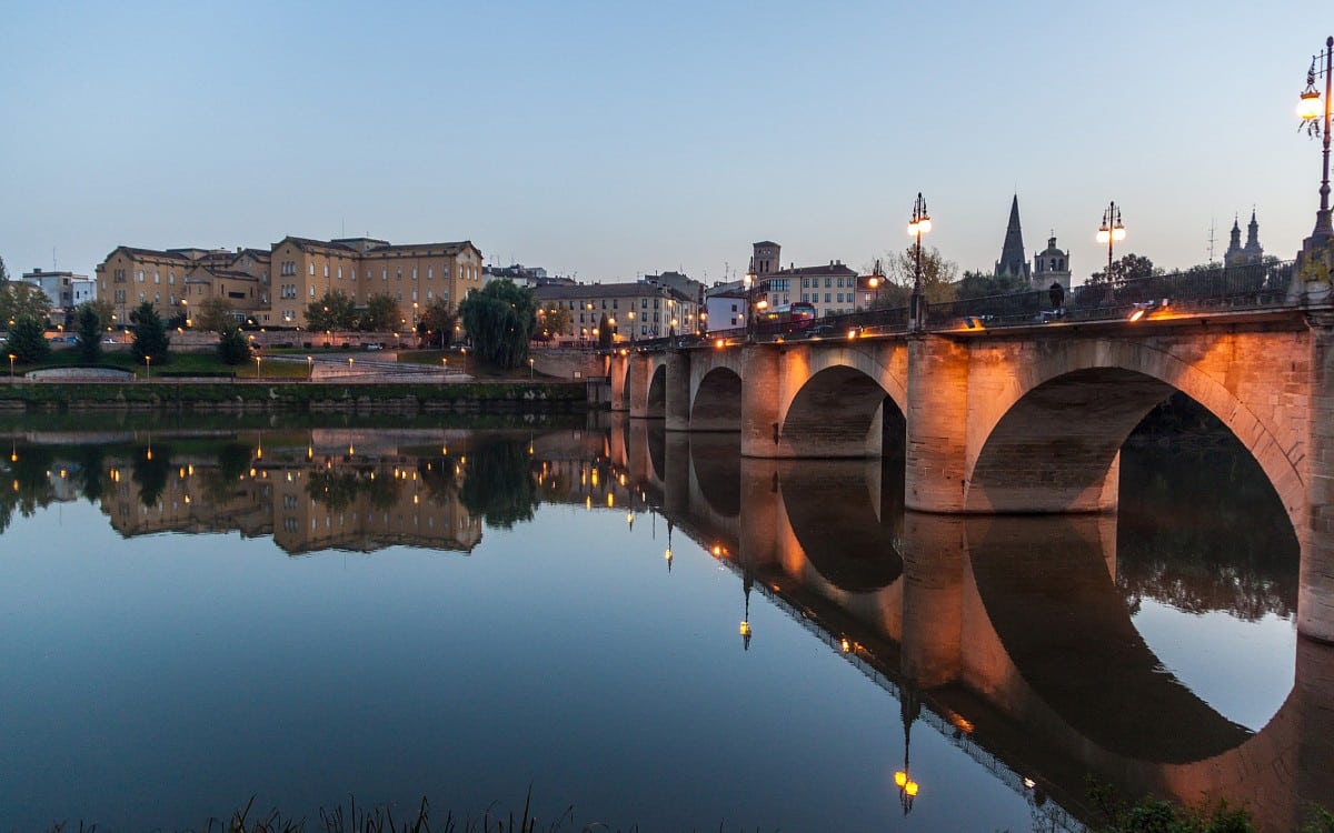 Puente de Piedra en Logroño